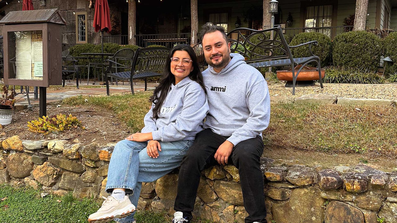 Pastores Camilo y Natalia Ahumada – Ammi Dallas